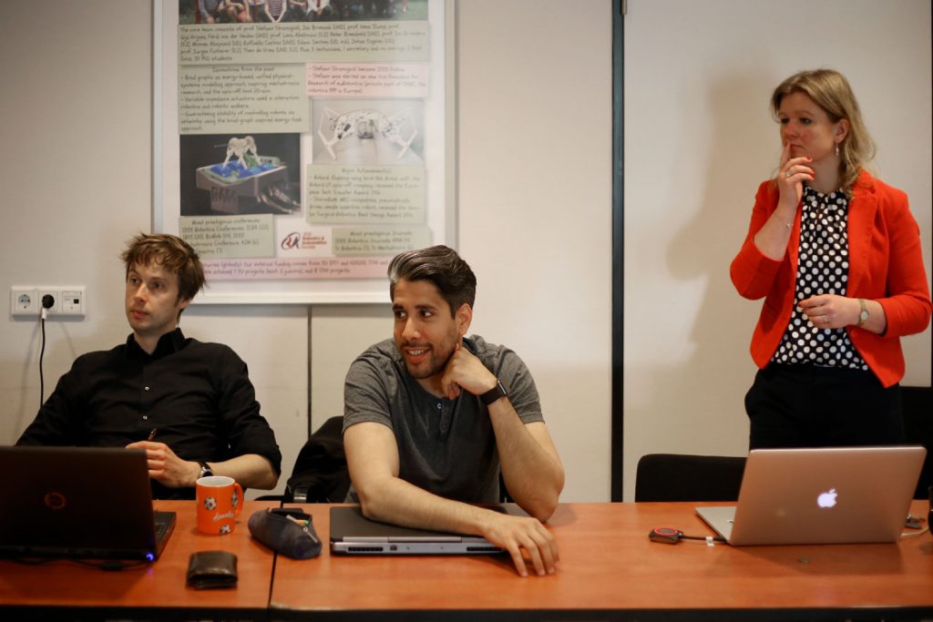 murab-reviewmeeting-utwente-0419-01